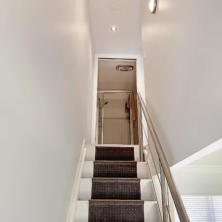 City Center - Comfortable 2-Bedroom Apartment Armidale Exterior photo